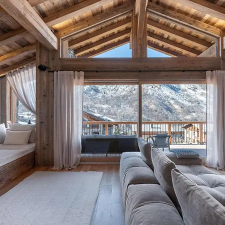 Chalet Neuf Avec Piscine Chauffee, Espace Detente, Sauna, Bain Nordique Et Salle De Cinema - Fr-1-570-57 Saint-Marcel (Savoie)
