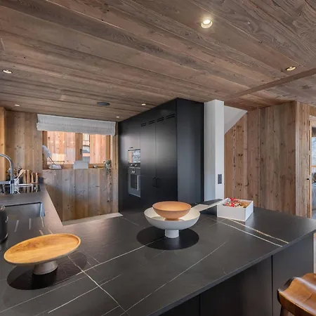 Chalet Neuf Avec Piscine Chauffee, Espace Detente, Sauna, Bain Nordique Et Salle De Cinema - Fr-1-570-57 Saint-Marcel (Savoie)