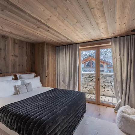 Neuf Avec Piscine Chauffee, Espace Detente, Sauna, Bain Nordique Et Salle De Cinema - Fr-1-570-57 * Saint-Marcel (Savoie)